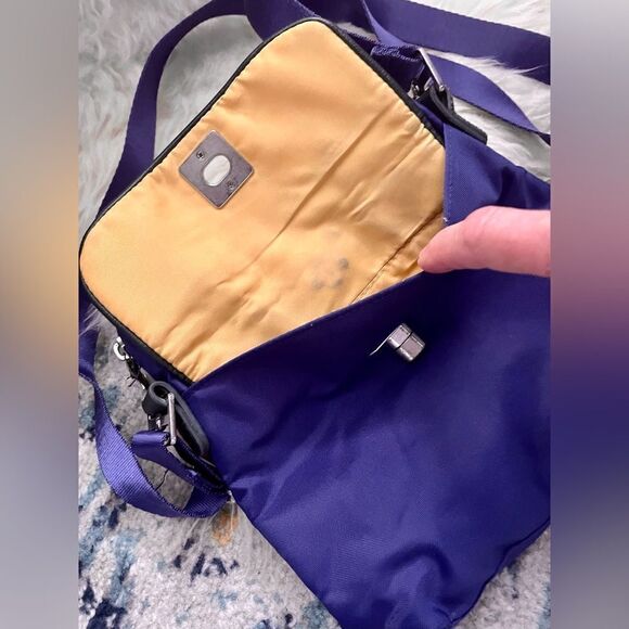 Baggallini Multi-Compartment Crossbody Bag Blue - Picture 5 of 10